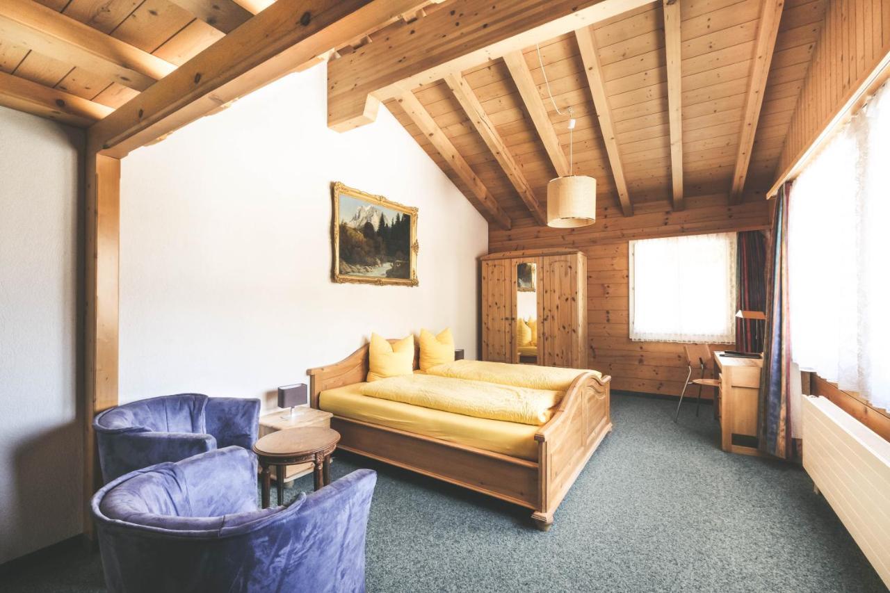 Hotel Alpina Kandersteg Exterior photo